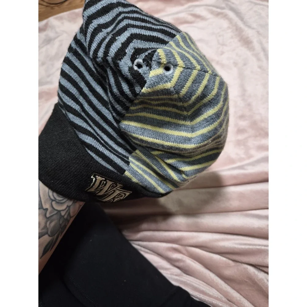Nike‎ Wake Forest Beanie Reversable With Ventilation